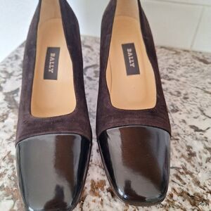BALLY Brown Suede ‎ leather patent Flats size 7.5 M